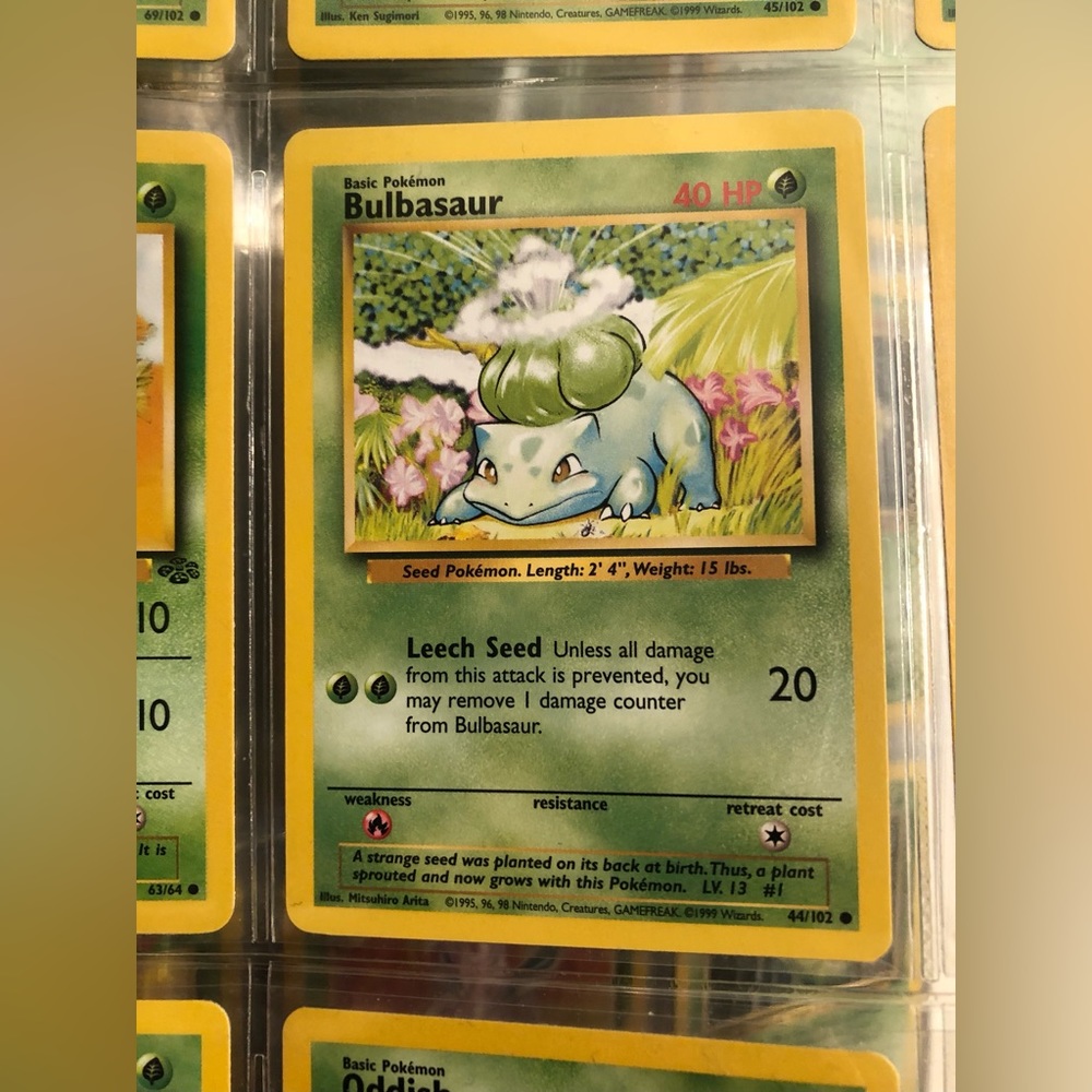1990’s rare vintage Bulbasaur Pokémon card 44/102